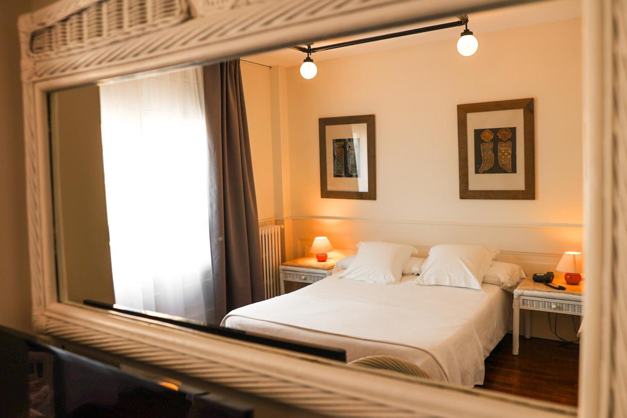 Vostra Llar Hotel