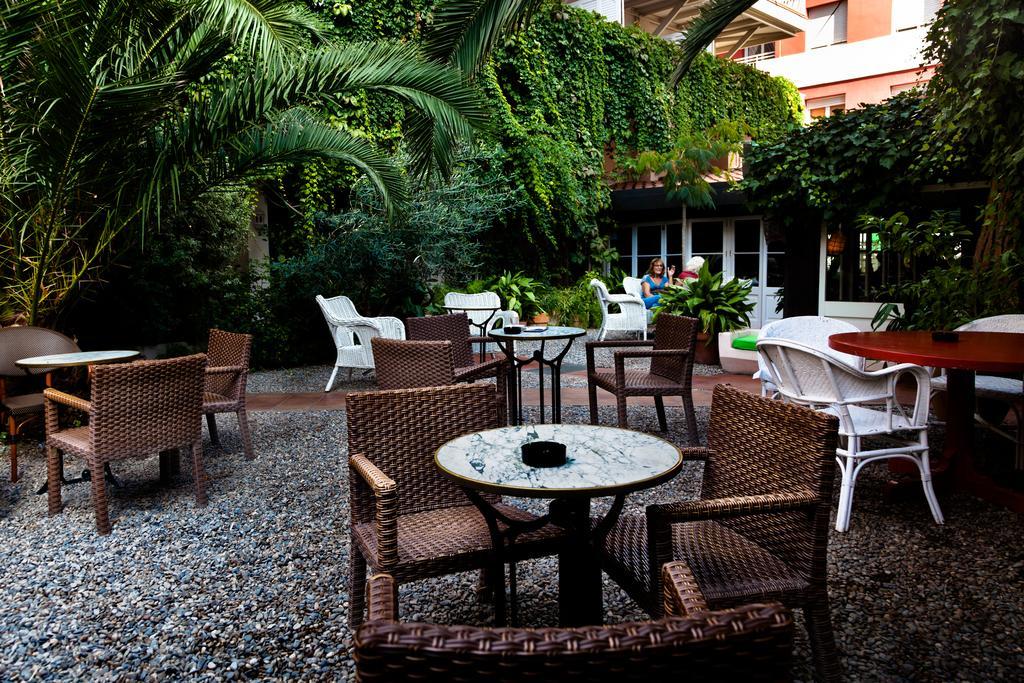 Vostra Llar Hotel